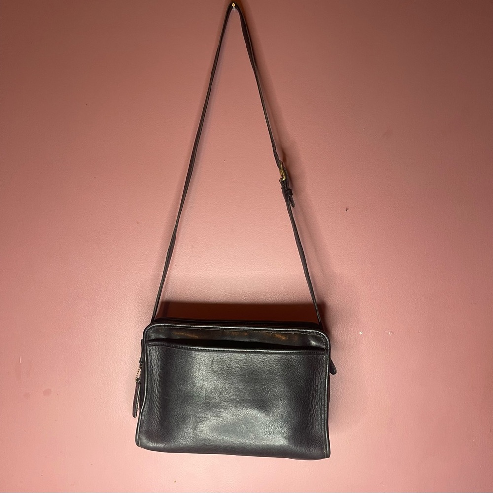 Coach vintage Black Leather crossbody Bag